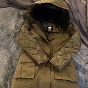 Women’s Canada Goose Elwin Olive Quilted Hooded Down Puffer Coat